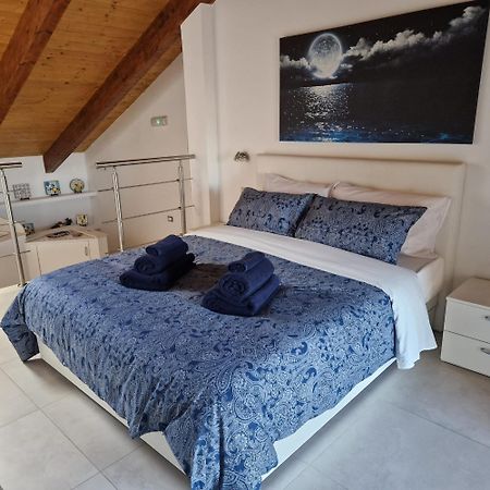 Casa Vacanze Mareluna Аджерола Екстер'єр фото