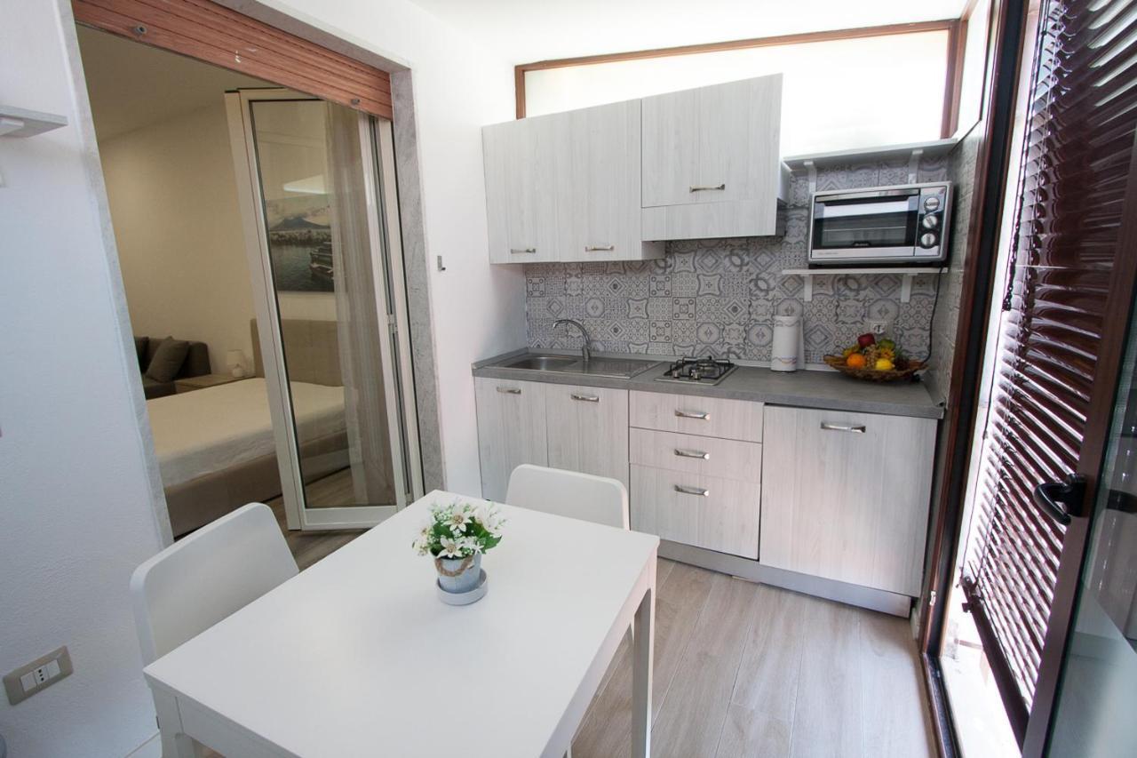Casa Vacanze Mareluna Аджерола Екстер'єр фото