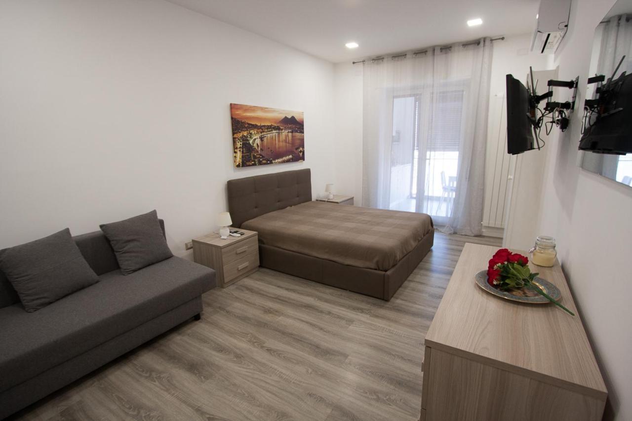 Casa Vacanze Mareluna Аджерола Екстер'єр фото