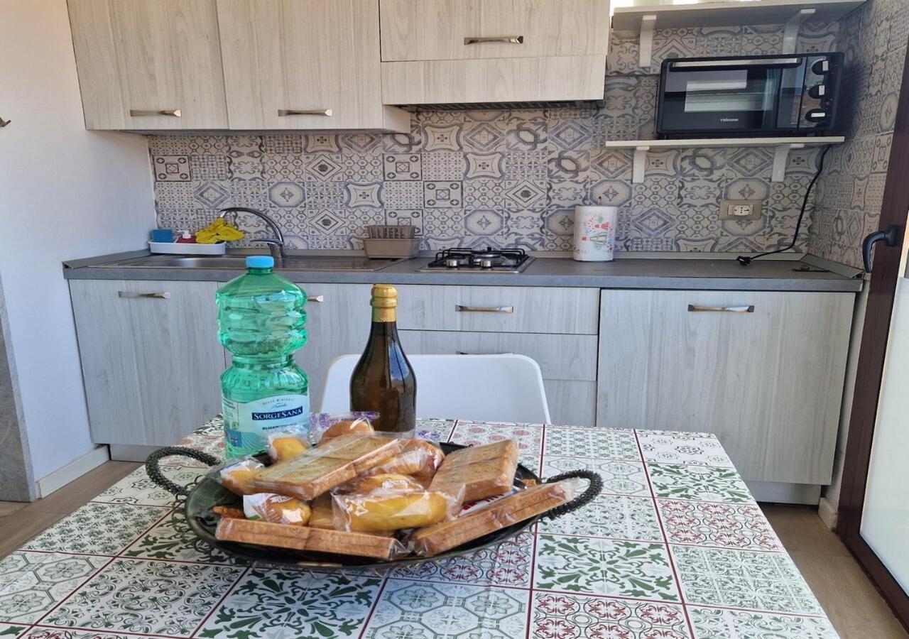 Casa Vacanze Mareluna Аджерола Екстер'єр фото
